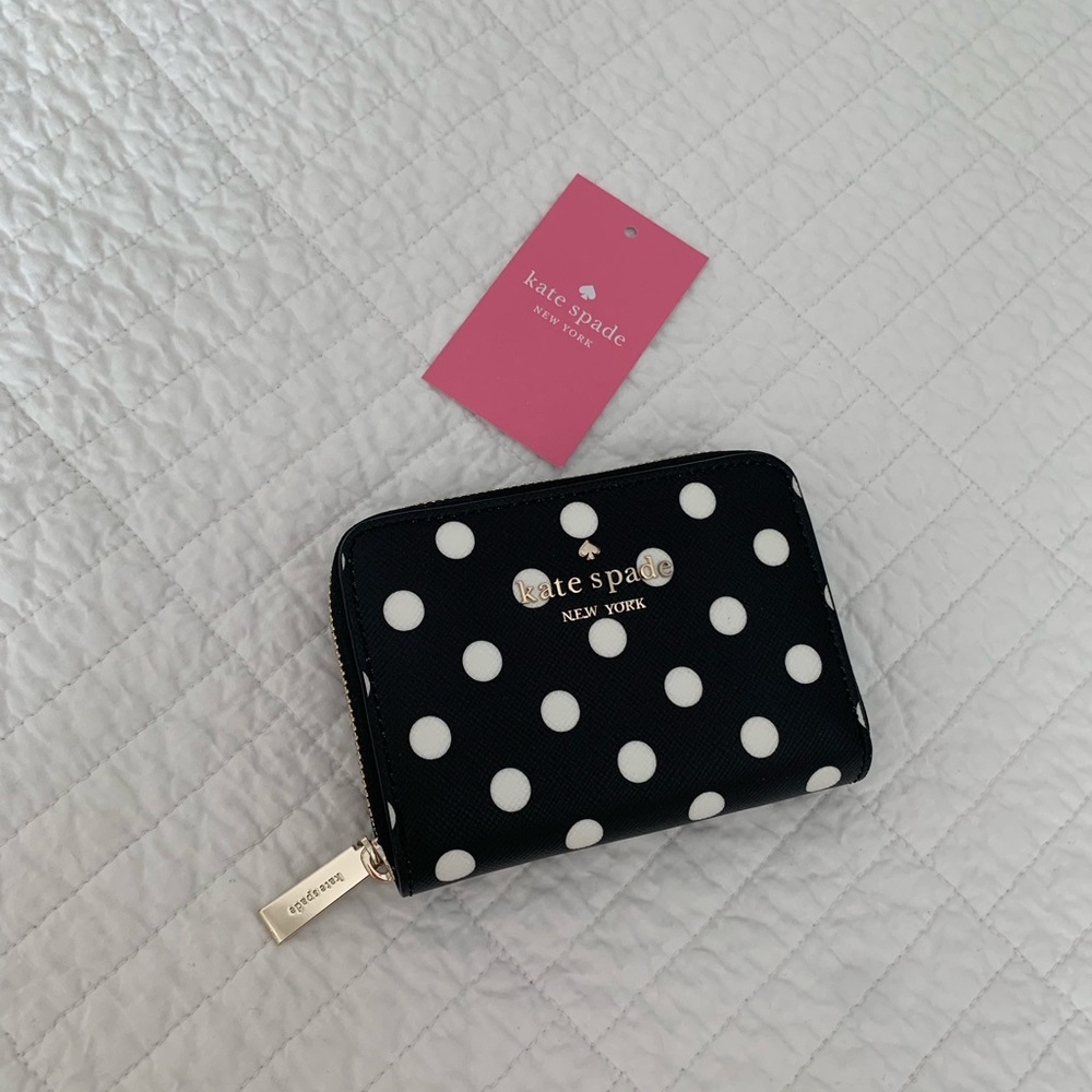 kate spade charming dot wallet